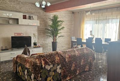 Apartament cu 3 camere în Tomis Nord - 1