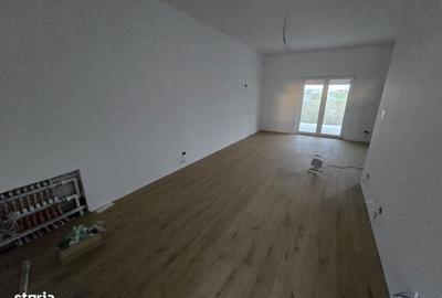 Casă cu 3 camere cu Teren 330 Mp în Moșnița Nouă - 4