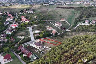 Teren de 1250 mp, în Spitalul Județean