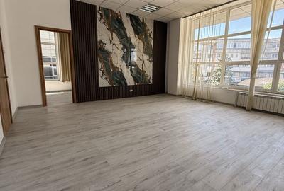 Spațiu comercial, de 25 mp, în Fălticeni - 6