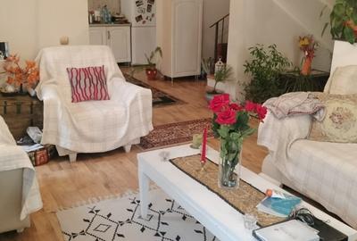 Casa tip duplex 125 mp utili - 4 camere - curte - zona Muzeul Apei, Floresti! - 2