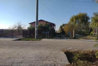 Casă cu 8 camere cu Teren 600 Mp în Adunații-Copăceni - 7