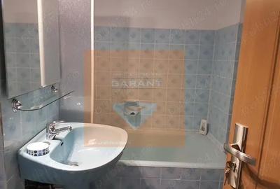 Apartament cu 4 camere decomandat în Central - 9