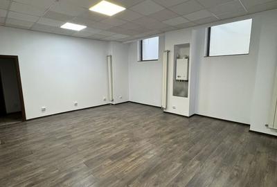 Spațiu comercial, de 122 mp, în Central - 5