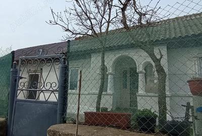 Casă cu 4 camere cu Teren 2080 Mp în Plopeni - 6