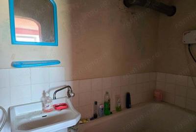 Casă cu 3 camere cu Teren 3863 Mp în Batiz - 9