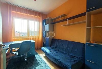 Apartament cu 3 camere decomandat în Central - 2