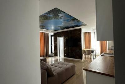 Apartament cu 4 camere decomandat în Central