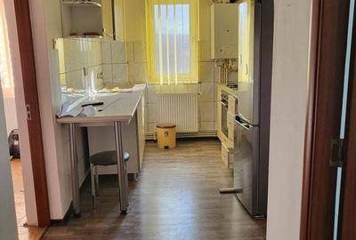 Apartament cu 3 camere în Central - 6