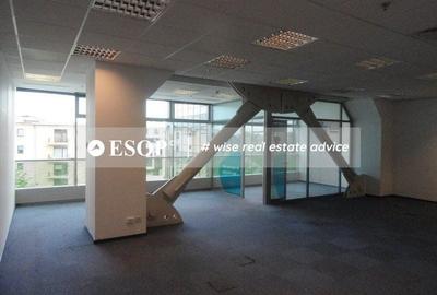 Spațiu comercial, de 150 mp, în Central - 1