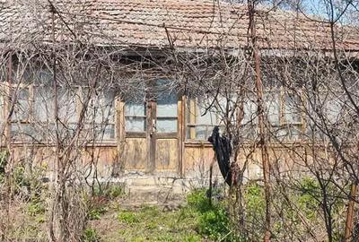 Casa ?i teren in comuna Valcele sat Olteni Casa ?i teren in comuna Valcele sat Olteni - 1