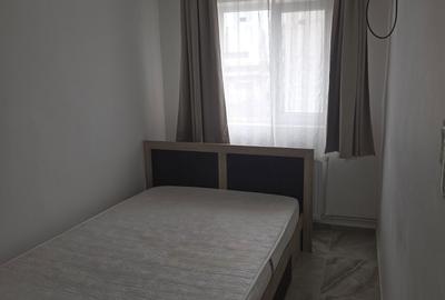 Garsonieră decomandată în Central - 1