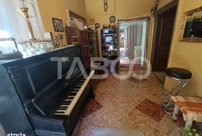 Casă cu 4 camere cu Teren 300 Mp în Roșia - 8