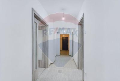 Apartament cu 4 camere de inchiriat in zona Centrul Civic - 11
