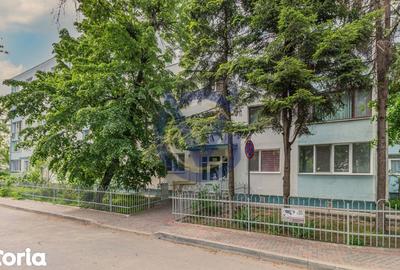 Apartament cu 3 camere decomandat în Titan - 2