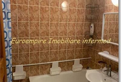 Apartament cu 3 camere decomandat, mobilat în Dacia - 5
