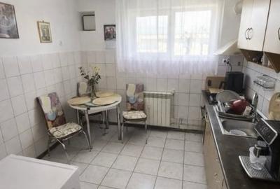 Apartament cu 3 camere semidecomandat, mobilat în Crihala - 6