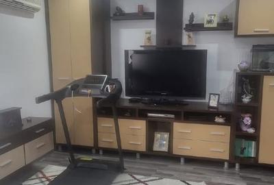 Apartament cu 2 camere decomandat în Alfa - 7