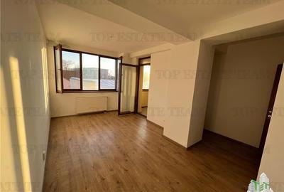 Apartament 3 camere - ultracentral - vanzare - Braila - 4