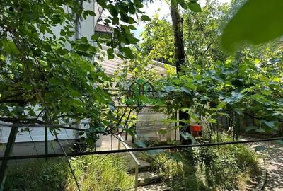 Casă cu 4 camere cu Teren 341 Mp în Central - 1