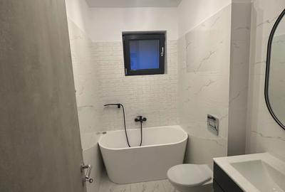 Apartament cu 3 camere decomandat în Central - 2