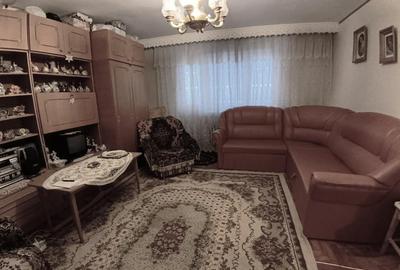 Apartament cu 3 Camere Decomandat in George Enescu - 10