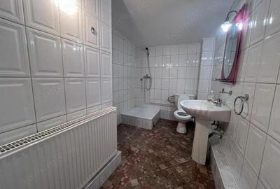 Apartament cu 5 camere decomandat în Gării - 4