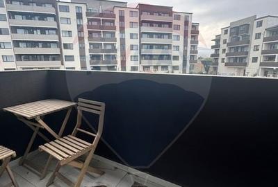 2 camere de inchiriat, bloc nou, zona centrala, etaj 1 - 8