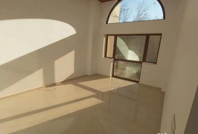 Spațiu comercial, de 97 mp, în Unirii - 2