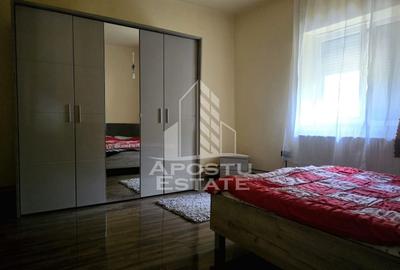 Casă individuală cu 5 camere cu Canalizare în Central - 2