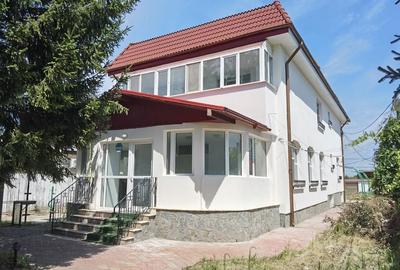 Casă cu 4 camere în Vărsătura - 18