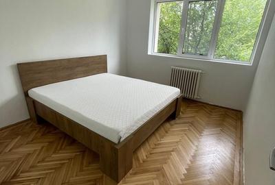 Apartament cu 3 camere semidecomandat în Militari - 9
