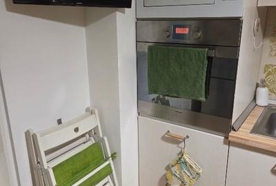 Apartament 3 camere si loc de parcare, statia de metrou Aparatorii Patriei - 5