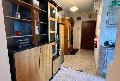 Inchiriere 3 camere Virtutii - 1