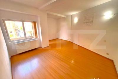 Spațiu comercial, de 92 mp, în P-ța Rosetti - 14