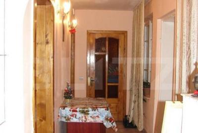 Casă cu 3 camere cu Teren 159 Mp în Central - 9