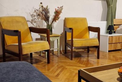 Apartament cu 2 camere decomandat în Centrul Istoric