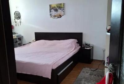 Apartament cu 3 camere decomandat în Roșu - 7