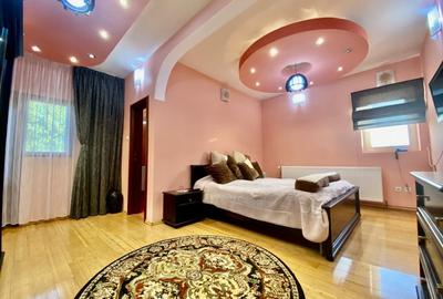 Urgent/Vânzare Casa/Vila, 4+ camere, teren 346 mp,  Targoviste, zona Micro 4 - 21