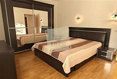 Apartament cu 4 camere decomandat, mobilat în Ștrand - 1