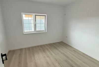 Casă cu 4 camere cu Teren 500 Mp în Podu Roș - 9