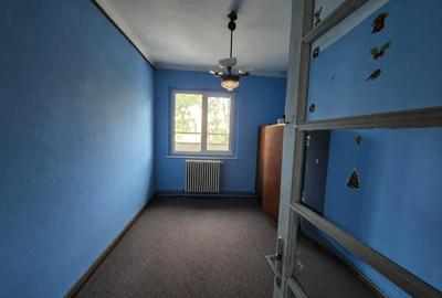 Apartament cu 3 camere decomandat în P-ța Muncii - 2