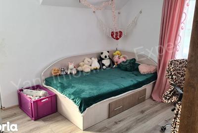 Casă cu 4 camere cu Teren 1626 Mp în Ciofrângeni - 18