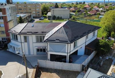 Casă cu 14 camere cu Teren 360 Mp în Central - 44
