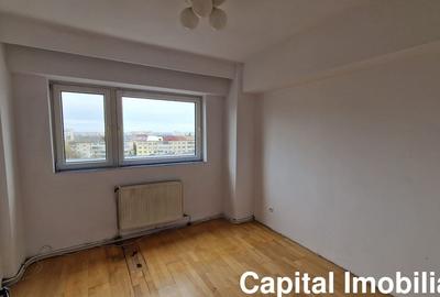Apartament cu 3 camere semidecomandat în Central - 4