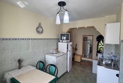 Apartament cu 2 camere decomandat în Central - 6