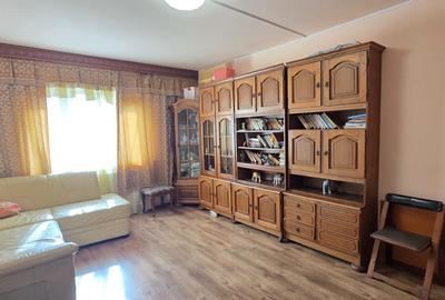 Apartament cu 2 camere decomandat, mobilat în Abator - 1