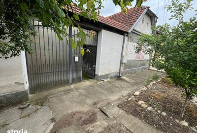 Casă cu 3 camere cu Teren 822 Mp în Central - 11