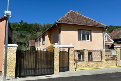 Casa de vanzare P+1, in localitatea Rupea, jud. Brasov - 1