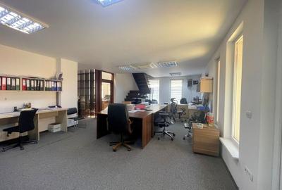Spațiu de birouri / clinică de vanzare - 40